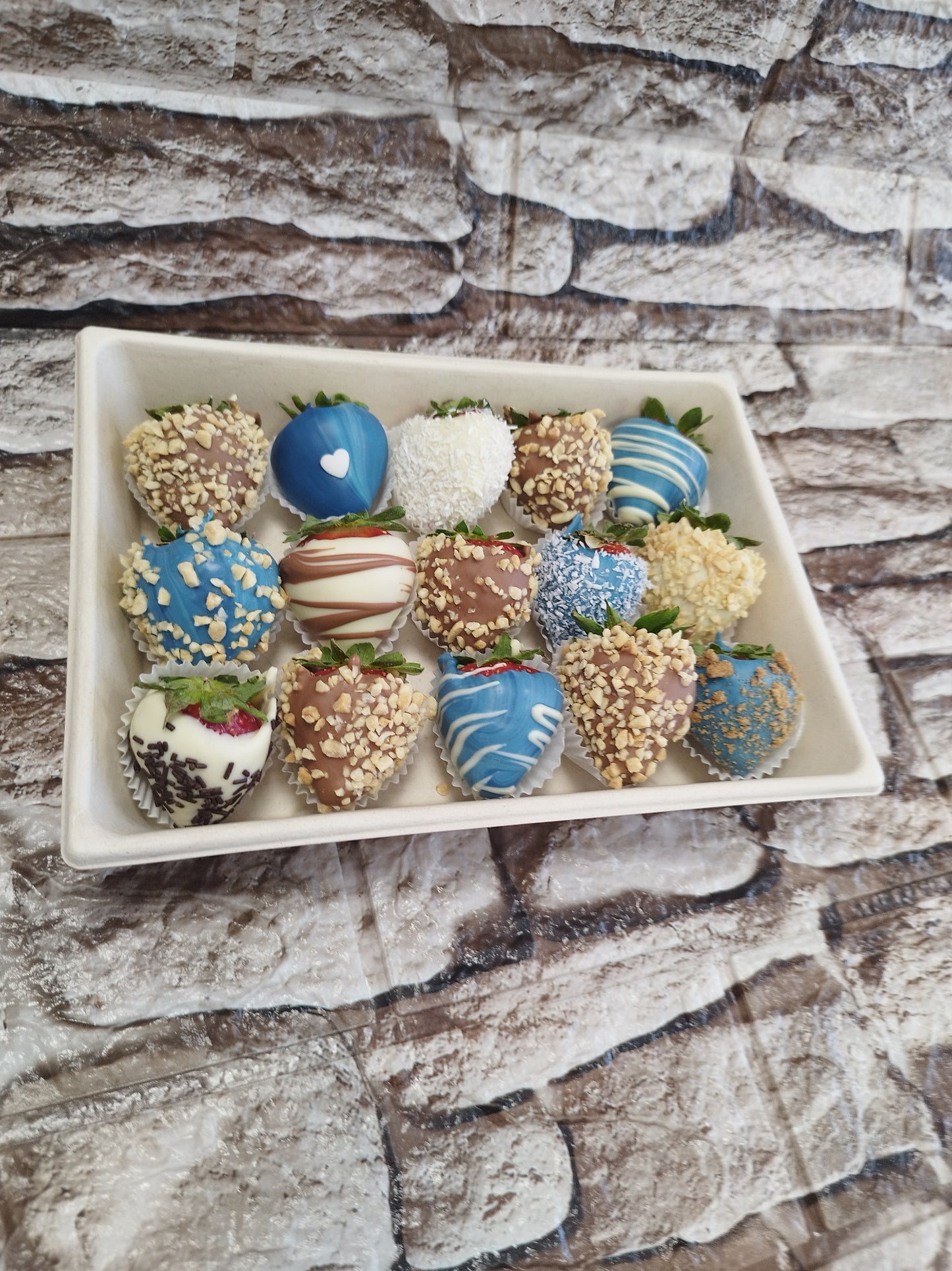Kazetka menších jahodiek 🍓
