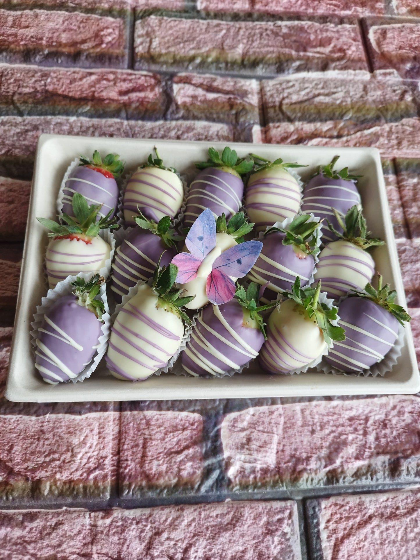 Kazetka menších jahodiek 🍓