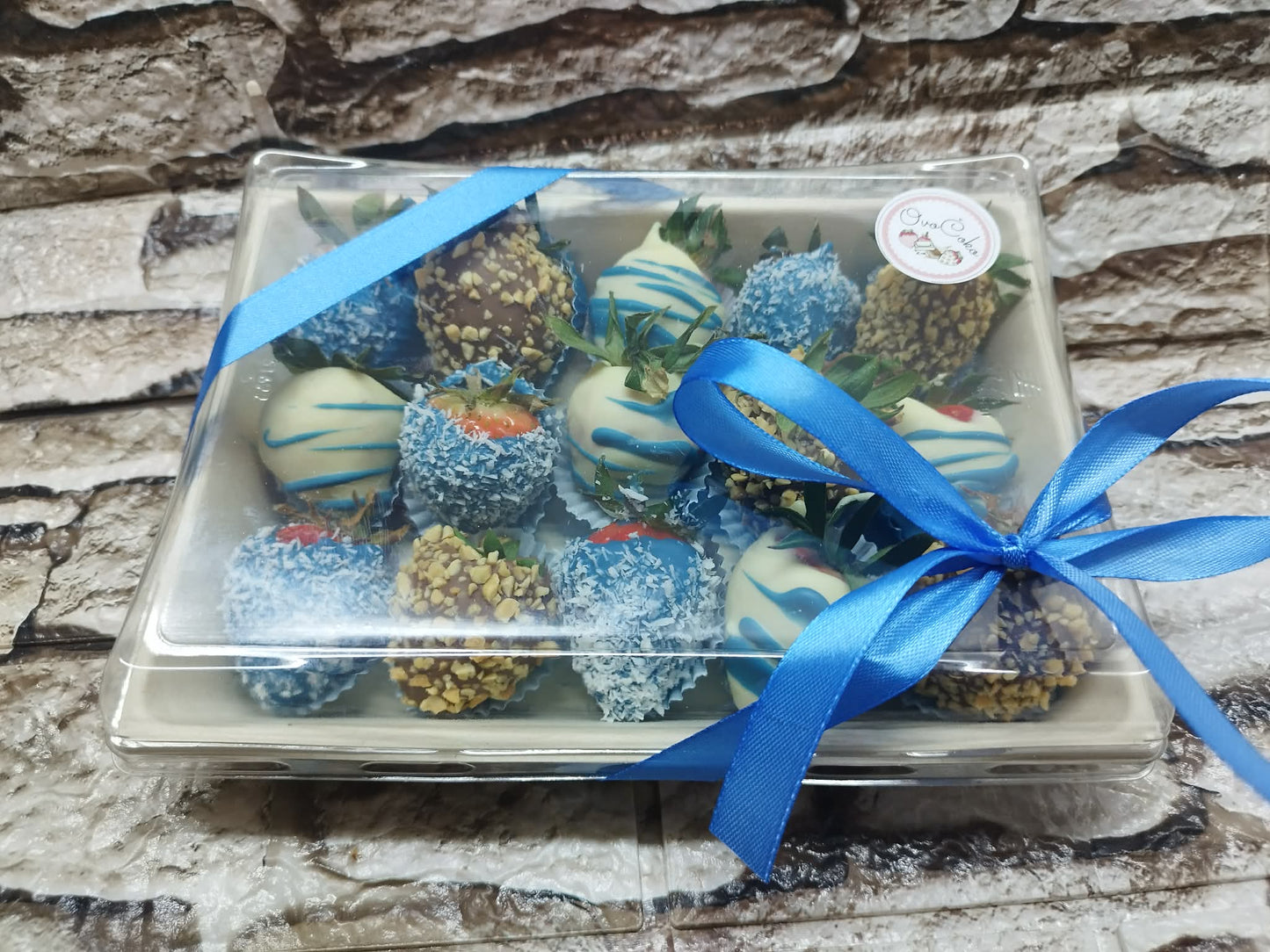 16. Menšie jahôdky 15 ks